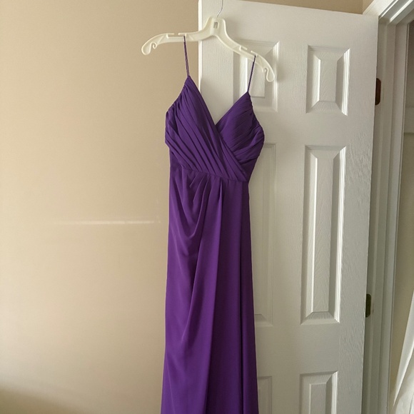 Dress - Picture 1 of 1